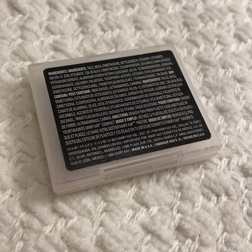 NWT Mary Kay Mineral Eye Shadow | Shimmering Lilac - Picture 5 of 5